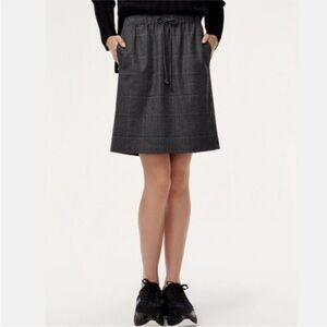Aritzia Babaton Jimmy plaid skirt, size M